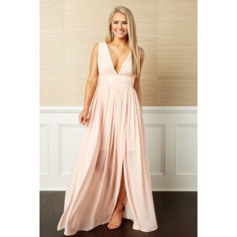 NWT! Blush Pink Maxi Dress | Red Dress Boutique - Size Medium